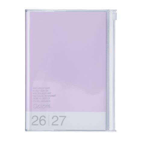 Text: "Add vibrant color to your daily life with this diary and find time to enjoy yourself. 2026 W. 4-57 12 Weekly Schedule Colors. 26 | 27." Lila Cover mit transparentem Umschlag.