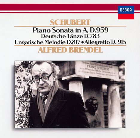 „SCHUBERT Piano Sonata in A, D.959“ steht oben. Unten ein Foto eines Mannes mit Brille vor einer Statue. Logo: DECCA.