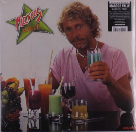 Text: "Marcos Valle" auf grünem Stern. Mann in rosa Hemd hält blauen Drink, umgeben von bunten Getränken.