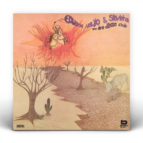 „Eduardo Araújo & Silvinha sou filho desse chão“ in lila Schrift. Illustration: Wüste, Skeletttier, Baum, Kaktus, Trommler.