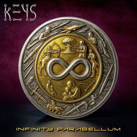 "KEYS", "INFINITY PARABELLUM". Eine kunstvoll gestaltete, runde Medaille mit dem Unendlichkeitszeichen im Zentrum.