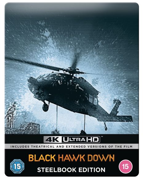 "4K ULTRA HD, BLACK HAWK DOWN, STEELBOOK EDITION. Ein Helikopter schwebt über dem Boden, in einem dramatischen Farbton. Altersfreigabe 15."
