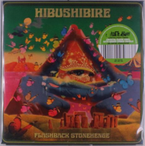 Texte: "HIBUSHIBIRE", "FLASHBACK STONEHENGE". Illustration mit Pyramide, Auge, Händen und bunten Schmetterlingen.