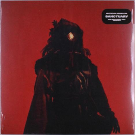Text: "SANCTUARY" von Levitation Orchestra. Dunkle Gestalt vor rotem Hintergrund, mystisch und geheimnisvoll.