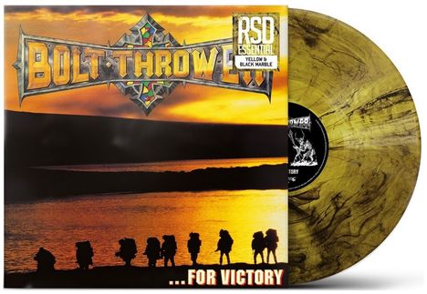 Der Text lautet "Bolt Thrower" und "...for victory". Es gibt eine Landschaftssilhouette bei Sonnenuntergang und eine Schallplatte.