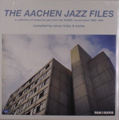 "The Aachen Jazz Files", Jazz-Sammlung 1980-1994. Gebäude mit Betonfassade und Himmel im Hintergrund.