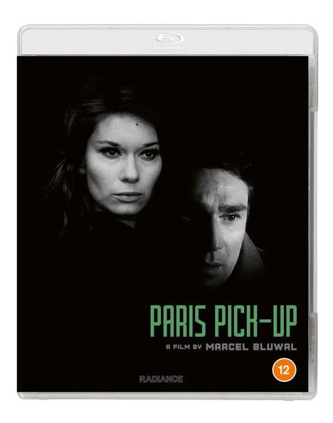 "PARIS PICK-UP", ein Film von Marcel Bluwal. Schwarz-weiße Gesichter von einem Mann und einer Frau. Altersfreigabe 12.