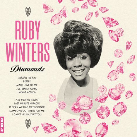 "RUBY WINTERS Diamonds. Songs: BETTER, MAKE LOVE TO ME, JUST LIKE A YO-YO. Bild: Frau, lächelnd, umgeben von rosa Juwelen."