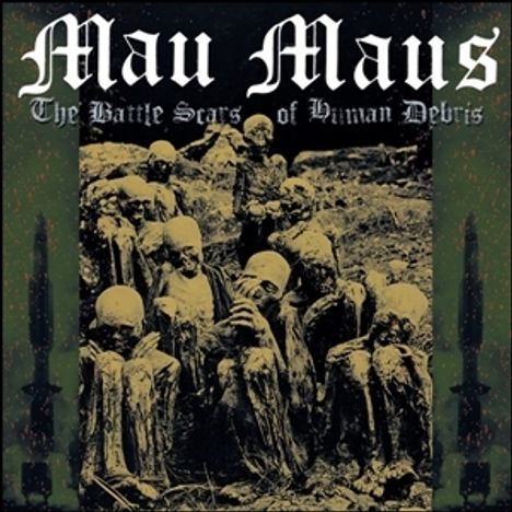 Text: "Mau Maus - The Battle Scars of Human Debris". Illustration von Figuren in einer kargen, erdigen Umgebung.