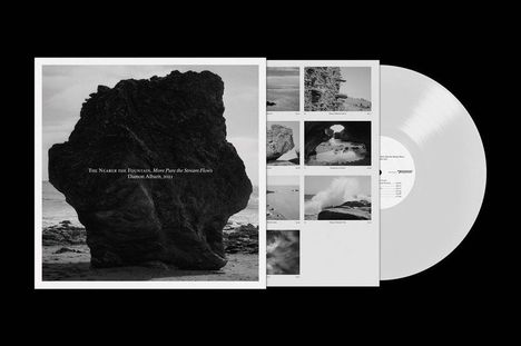 Damon Albarn: The Nearer The Fountain, More Pure The Stream Flows (Limited Deluxe Edition) (White Vinyl &amp; Black 7"), 1 LP und 1 Single 7"