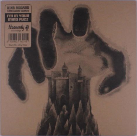 „KING GIZZARD & THE LIZARD WIZARD – I'M IN YOUR MIND FUZZ“. Illustration: Eine große Hand über einer Burg.