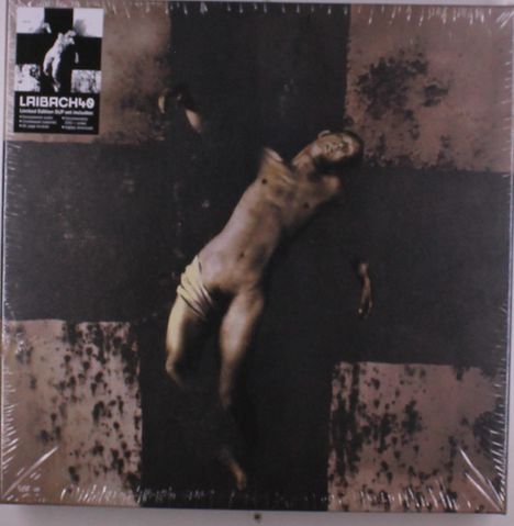 "LAIBACH" und "Limited Edition 6LP and Artbook" stehen auf einem Sticker. Ein Mann liegt diagonal auf einem rustikalen Kreuz.
