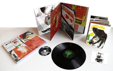 Pixies: Head Carrier (Limited Edition Boxset), 1 LP, 1 CD und 1 Buch