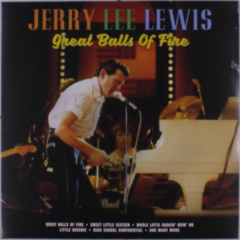"JERRY LEE LEWIS Great Balls Of Fire" steht oben. Ein Mann spielt Piano und singt leidenschaftlich auf einer Bühne.