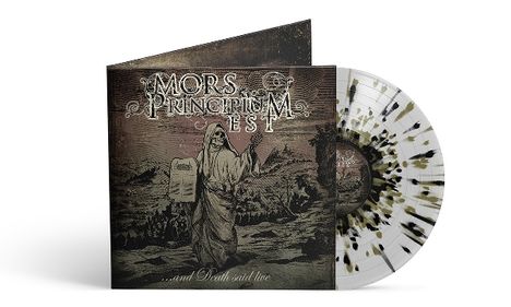 Text: "Mors Principium Est ...and Death said live." Illustration eines Sensenmanns mit einer Schriftrolle, daneben eine Vinyl-Platte.
