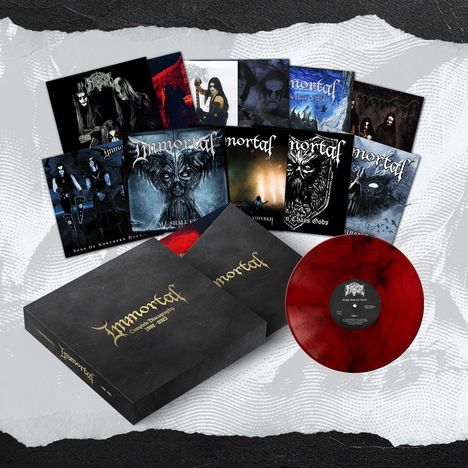 "Immortal. Complete Discography 1991-2021." Box-Set mit Alben und rotem Vinyl vor grauem Hintergrund.