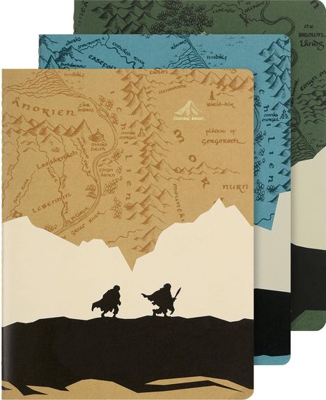 Auf den Notizbüchern sind Landkarten mit Orten wie Anórien und Mordor abgebildet, darunter zwei Figuren in Silhouette.