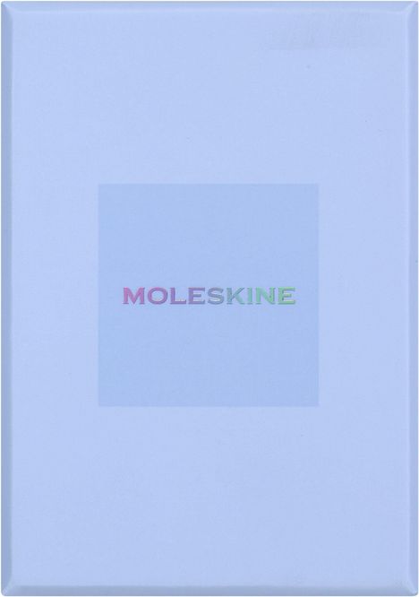 MOLESKINE in Pastellfarben, zentriert. Hellblauer Hintergrund, schlichtes Design.