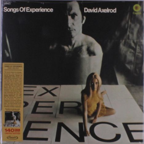 „Songs Of Experience“, „David Axelrod“ oben. Schwarz-Weiß-Foto eines Mannes, Frau in gelbem Kleid sitzt auf Buchstaben.