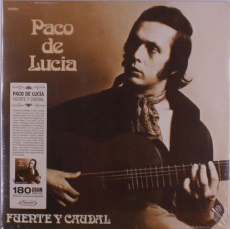 "Paco de Lucía", "Fuente y Caudal", 180 Gramm. Sepia-Ton. Person spielt Gitarre und schaut nach links.