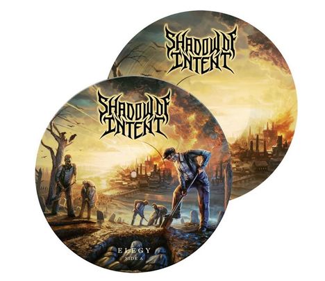 "Shadow of Intent", "Elegy, Side A". Illustration mit Arbeitern in düsterer Landschaft vor Fabriken bei Sonnenuntergang.