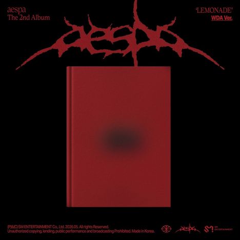 "aespa The 2nd Album 'LEMONADE' WDA Ver." zeigt ein Buch mit rotem Cover auf schwarzem Hintergrund.
