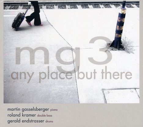 MG3: Montréal Guitare Trio: Any Place But There, CD