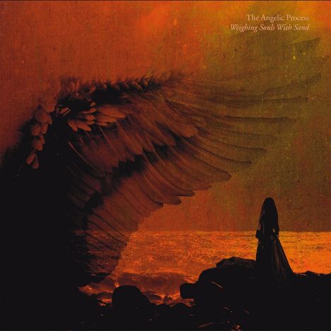Text: "The Angelic Process, Weighing Souls With Sand." Ein großes Flügelpaar und eine Figur am Ufer in roten Tönen.