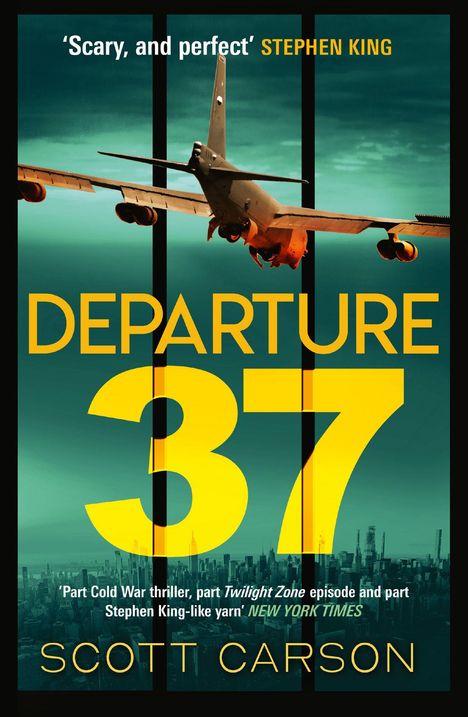 „Scary, and perfect“ STEPHEN KING, DEPARTURE 37, THE STAKES HAVE NEVER BEEN HIGHER, Scott Carson. Flugzeug auf rot-orangem Himmel.