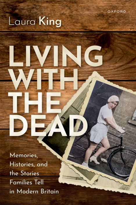 Laura King: Living with the Dead, Buch