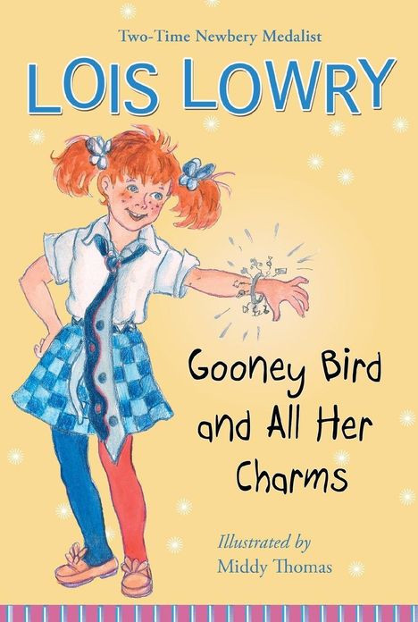 „Gooney Bird and All Her Charms“ von Lois Lowry. Ein Mädchen mit roten Haaren, bunt gekleidet, streckt den Arm aus.