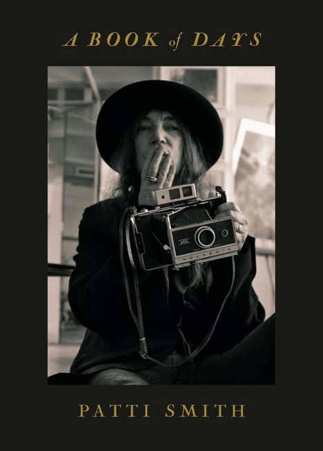 Patti Smith: A Book of Days, Buch