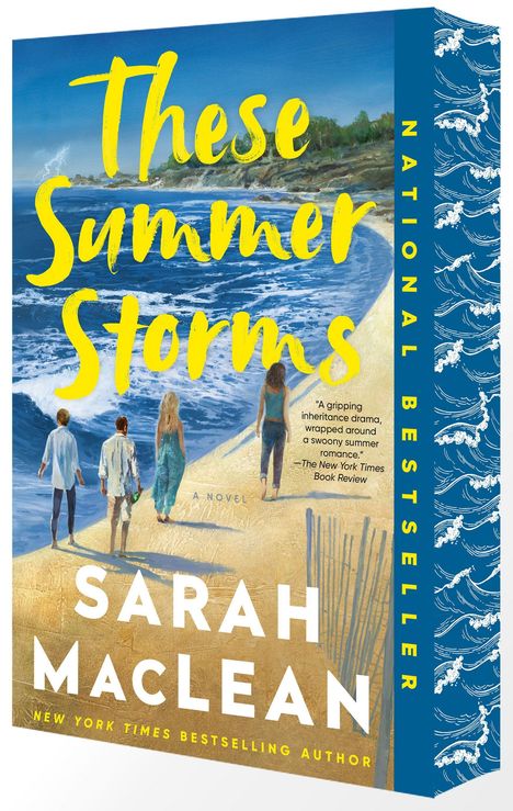 "These Summer Storms" von Sarah MacLean. Vier Menschen am Strand, Wellen, Buchrücken mit Wellenillustration.