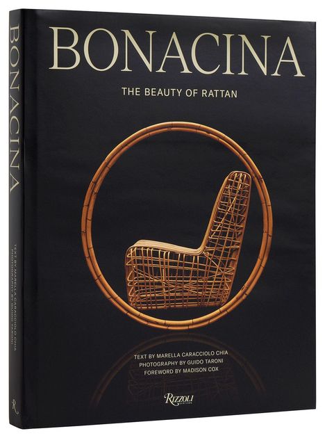 "BONACINA: THE BEAUTY OF RATTAN." Großer Stuhl aus Rattan im Profil, umgeben von einem kreisförmigen Rahmen.