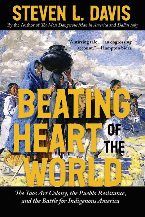 „BEATING HEART OF THE WORLD“ in großen gelben Buchstaben. Szene: Menschen in traditioneller Kleidung mit Esel.