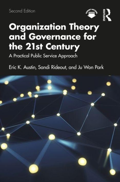 „Organization Theory and Governance for the 21st Century“ steht auf einer futuristischen Illustration mit verbundenen Punkten.