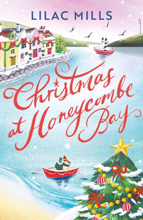 „Christmas at Honeycombe Bay“ in roter Schrift, festlich dekorierte Häuser an einer Bucht, ein geschmückter Weihnachtsbaum.