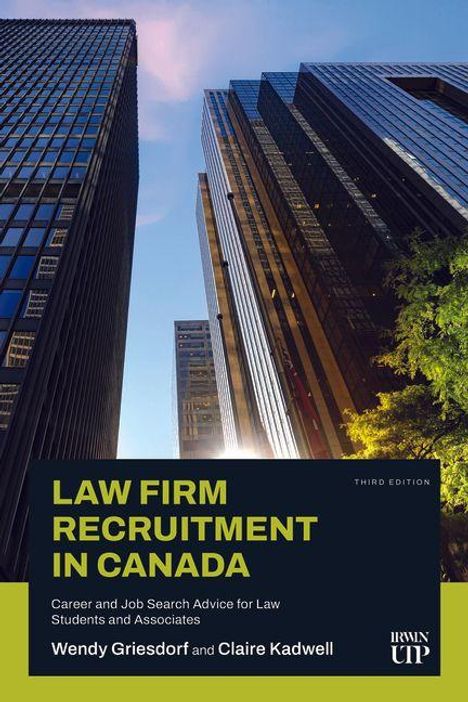 „LAW FIRM RECRUITMENT IN CANADA“, moderne Hochhäuser mit Himmel, grüne Bäume unten rechts.