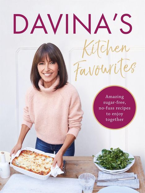 Davina Mccall: Davina's Kitchen Favourites, Buch