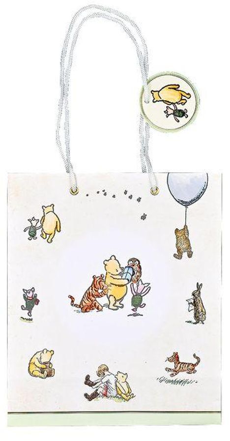 "Christopher" steht unten. Bunte Illustration von Winnie Puuh und seinen Freunden in fröhlichen Szenen mit einem Ballon.