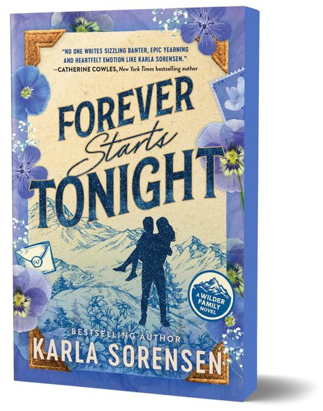 "FOREVER Starts TONIGHT" in großen Buchstaben. Silhouette eines Paars vor Bergen, umgeben von blauen Blumen.
