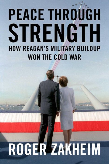 "Peace Through Strength: How Reagan’s Military Buildup Won the Cold War" - Zwei Personen schauen Flugzeugen nach.