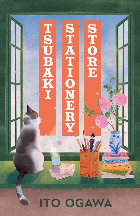 Text: Tsubaki Stationery Store. Eine Katze sitzt vor einem offenen Fenster. Pinsel, Blumen und Bücher sind dekorativ arrangiert.