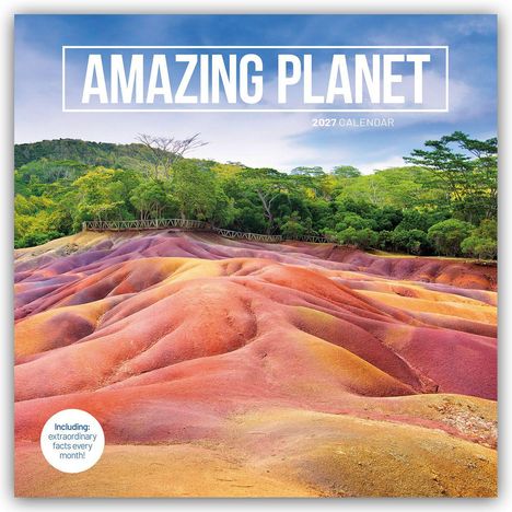 Text: "AMAZING PLANET 2027 CALENDAR. Including: extraordinary facts every month!" 
Eine farbenfrohe Dünenlandschaft mit Bäumen.