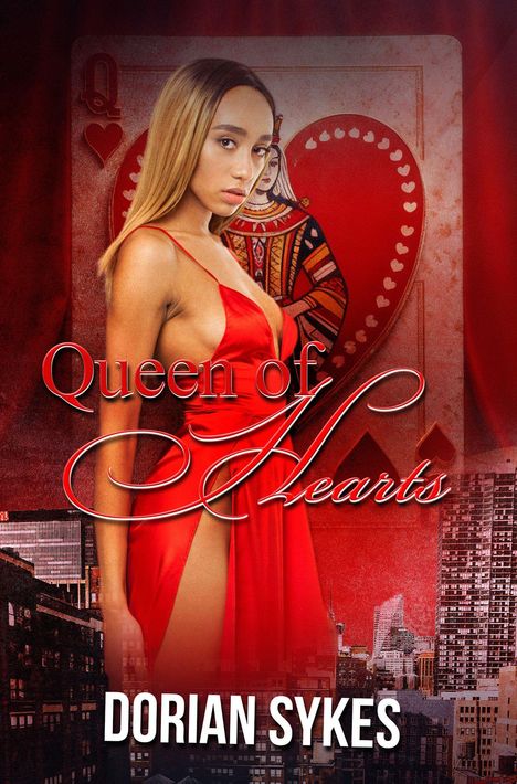 "Queen of Hearts" und "Dorian Sykes". Frau in rotem Kleid vor einer Herzdame-Spielkarte mit Stadt im Hintergrund.
