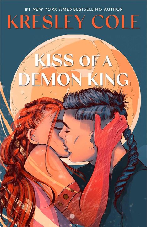„Kresley Cole: Kiss of a Demon King“. Illustration eines küssenden Paars vor einem großen Mond.