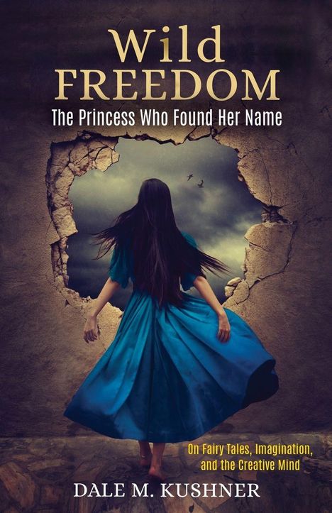 „Wild Freedom: The Princess Who Found Her Name“ steht oben. Eine Frau in blauem Kleid vor zerbrochener Wand.