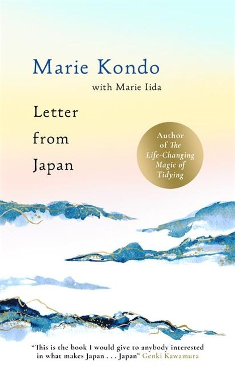 "Marie Kondo. Letter from Japan. Autorin des Buches über das Aufräumen. Illustration von blauen und goldenen Berglandschaften."