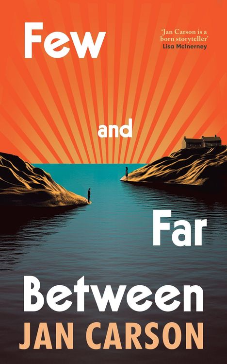 „Few and Far Between“, JAN CARSON. Zwei Menschen an gegenüberliegenden Ufern, orangefarbener Himmel, blaues Wasser.