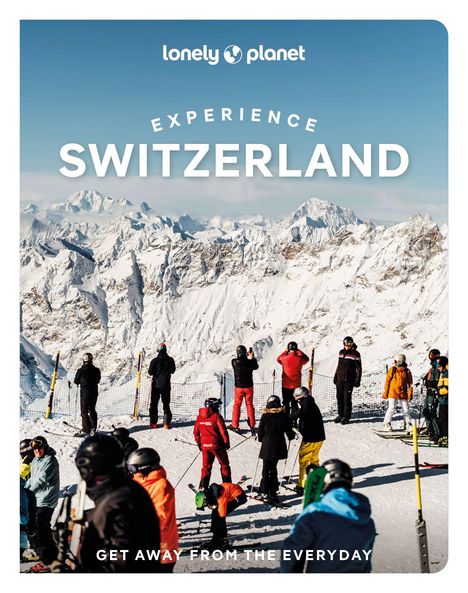 Text: Experience Switzerland. Get away from the everyday. Illustration von Skifahrern vor schneebedeckten Alpen.